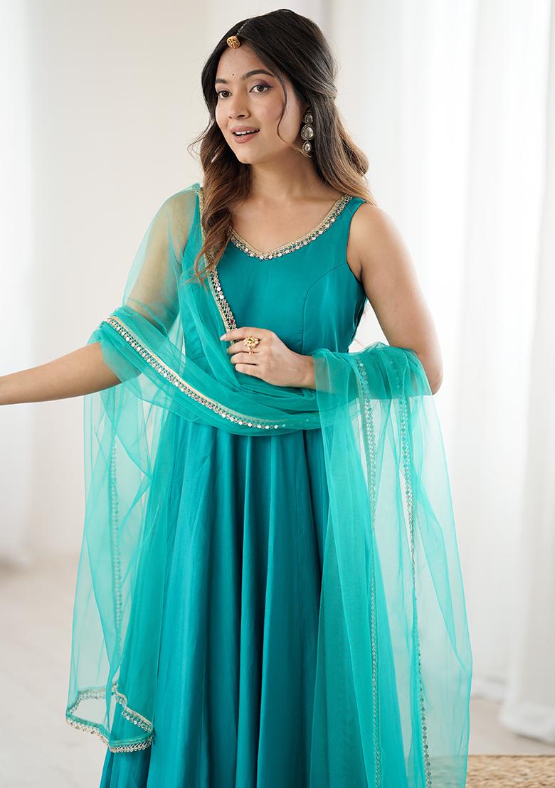 Rama Lace Work Chanderi Kurta Set - Indya