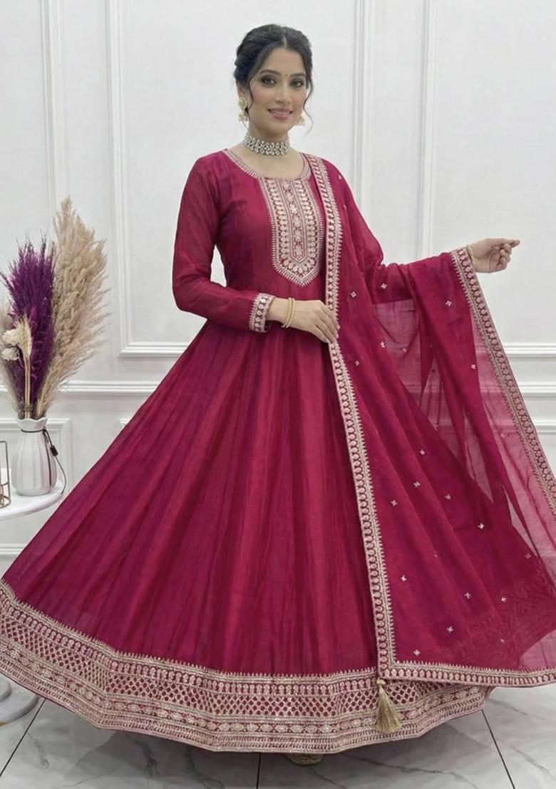 Dark Pink Embroidery Vichitra Kurta With Dupatta - Indya