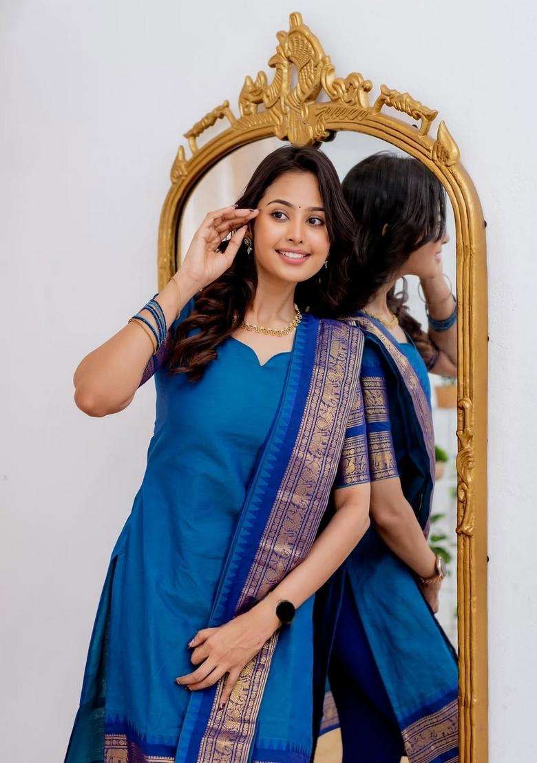 Firozi Weaving Work Cotton Kurta Set - Indya
