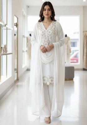 Black Embroidered Georgette Kurta Set