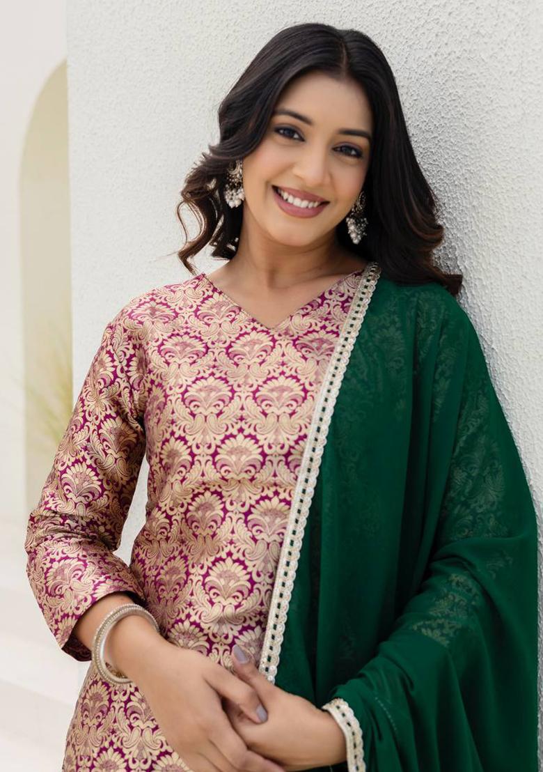 Peach Thread Work Viscose Kurta Set - Indya