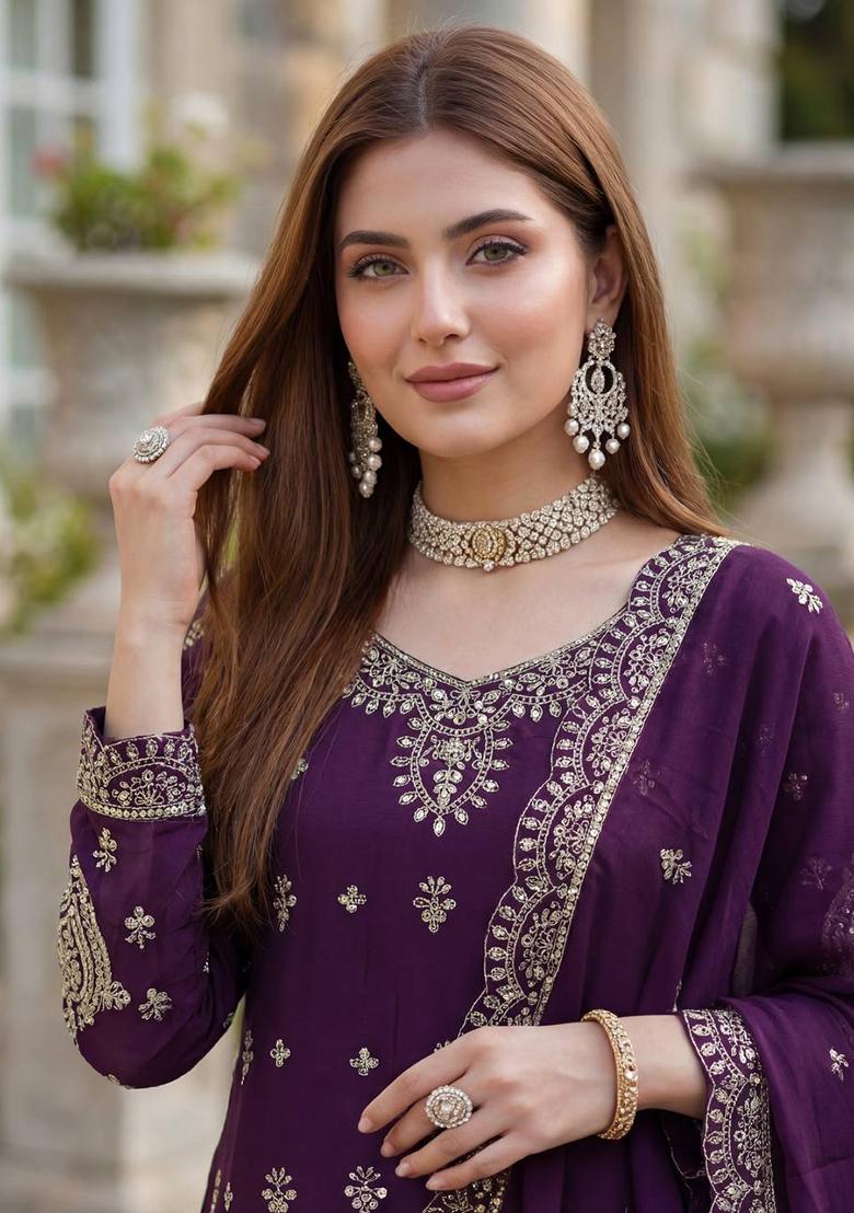 Wine Thread Work Chinon Kurta Set - Indya