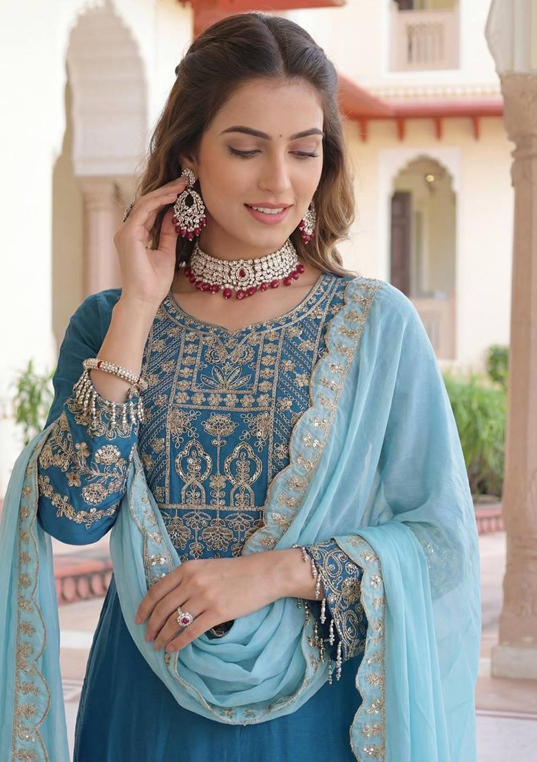 Sky Blue Thread Work Chinon Kurta Set - Indya