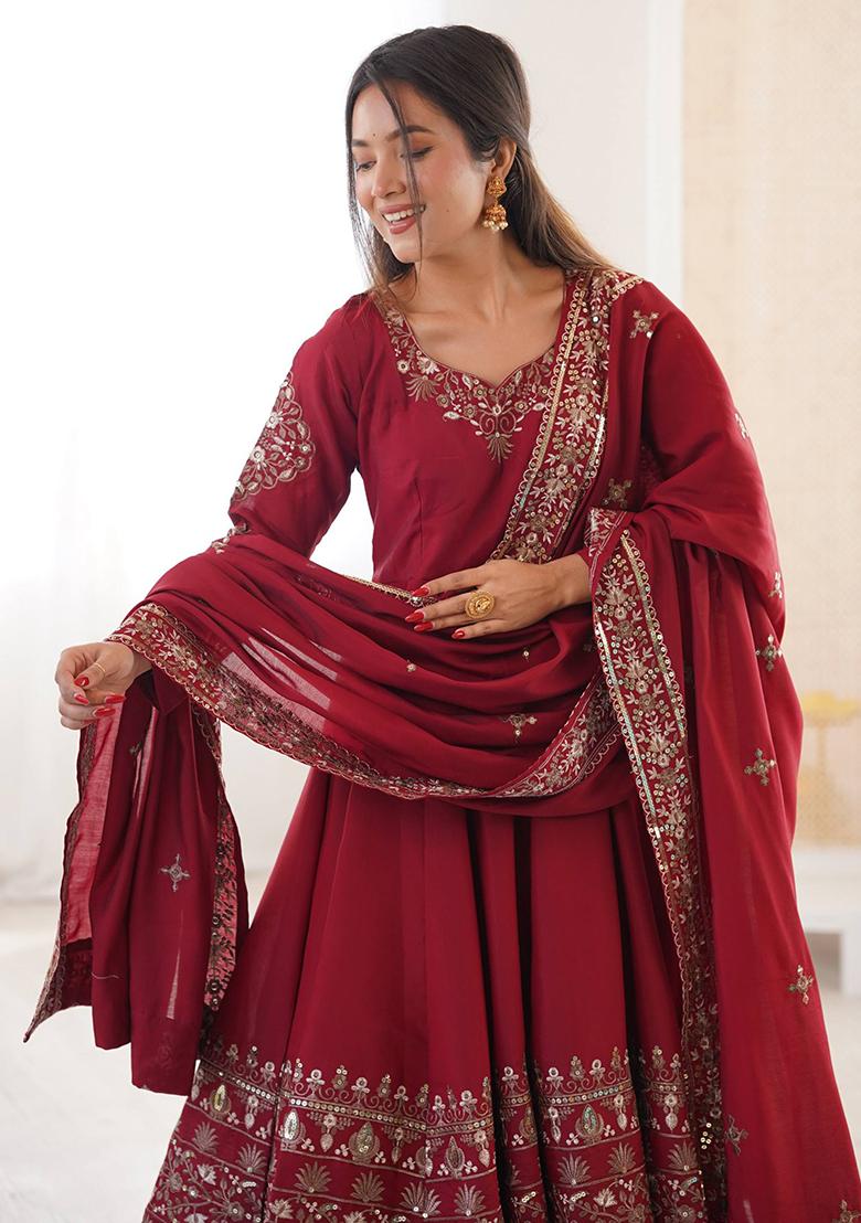 Maroon Thread Work Silk Kurta Set - Indya