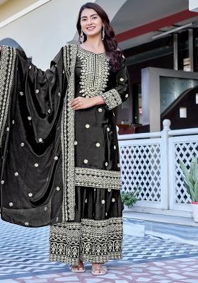 Black Thread Work Chinon Kurta Set