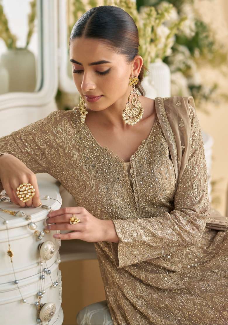Grey Embroidery Georgette Pakistani Suit Set - Indya