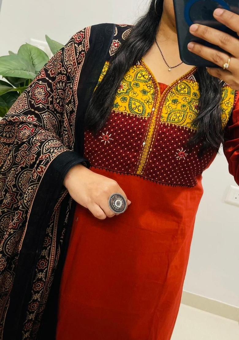 Orange Embroidery Cotton Kurta Set - Indya