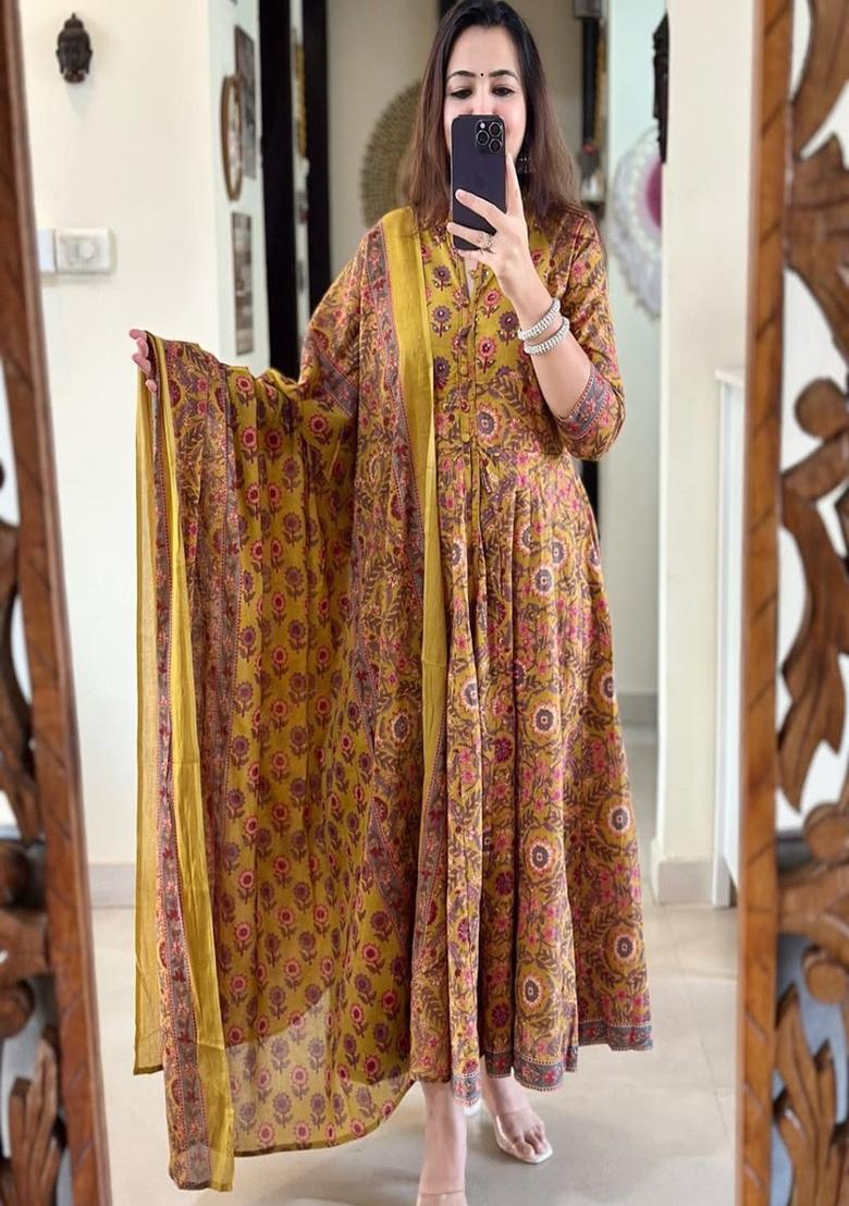 Yellow Embroidery Cotton Kurta Set - Indya