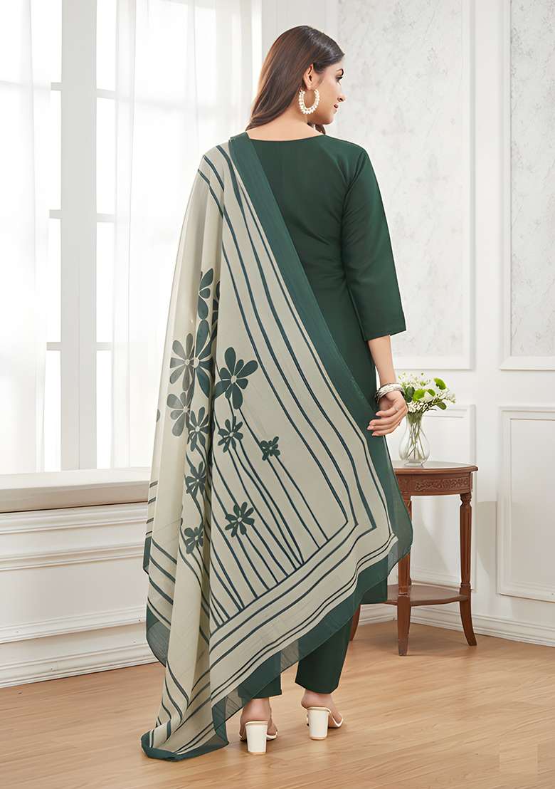 Green Solid Silk Blend Straight Kurta Set - Indya