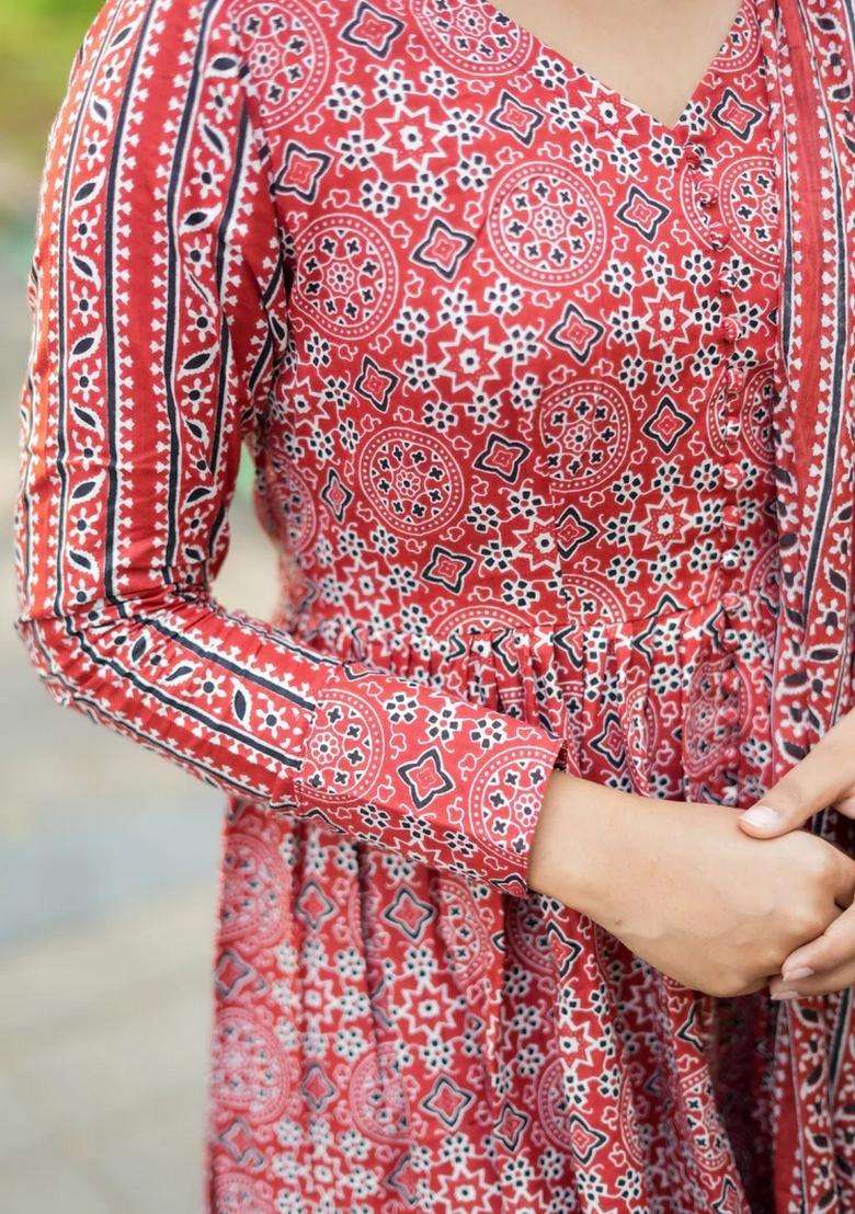 Red Printed Viscose Anarkali Set - Indya