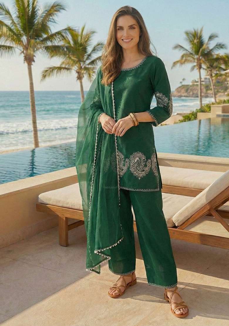 Dark Green Embroidery Crepe Kurta Set - Indya