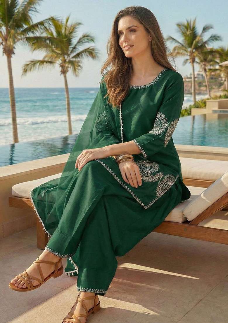 Dark Green Embroidery Crepe Kurta Set - Indya