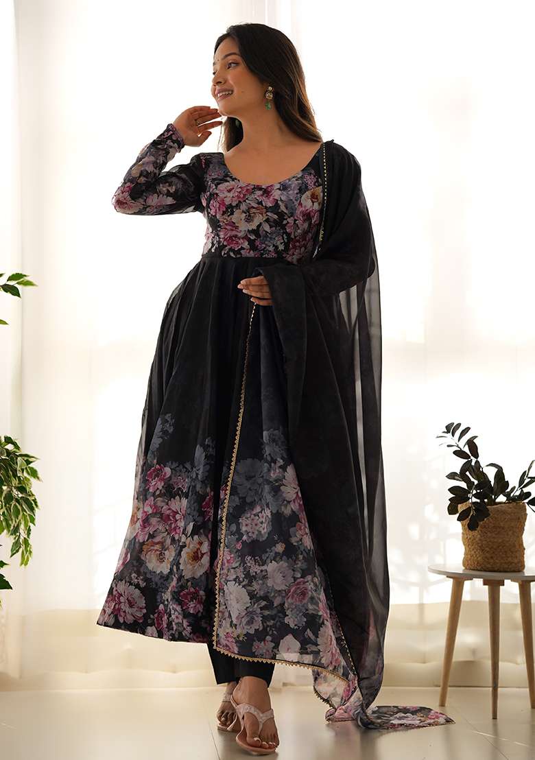 Black Sequins Organza Kurta Set - Indya