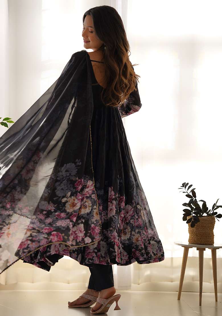 Black Sequins Organza Kurta Set - Indya