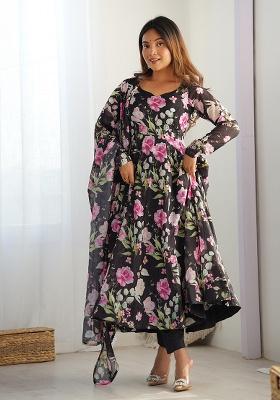 Black Sequins Organza Kurta Set