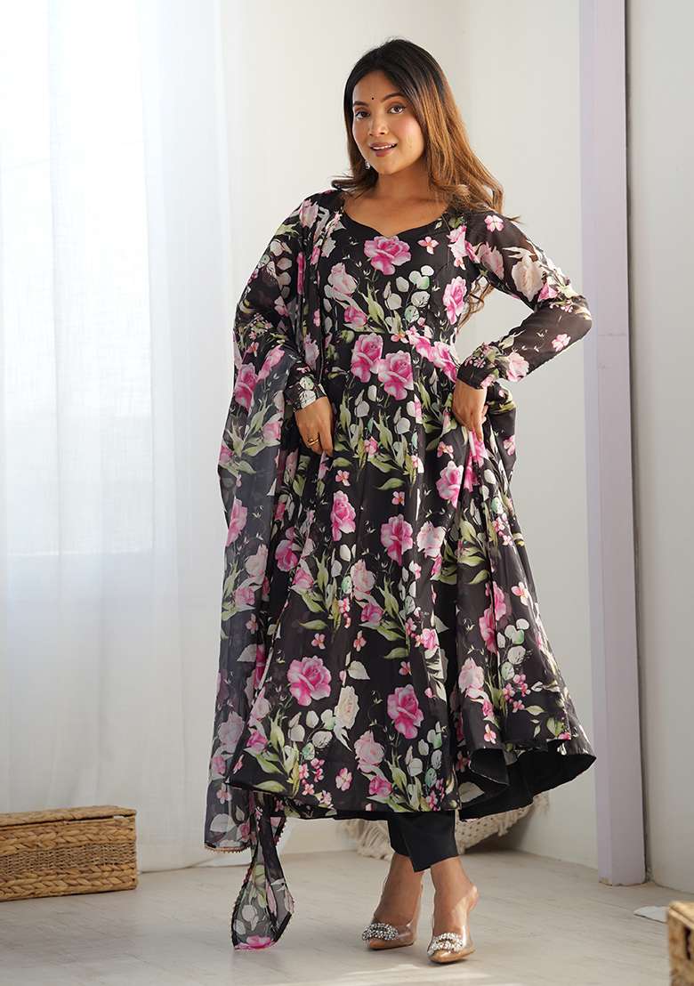 Black Sequins Organza Kurta Set - Indya