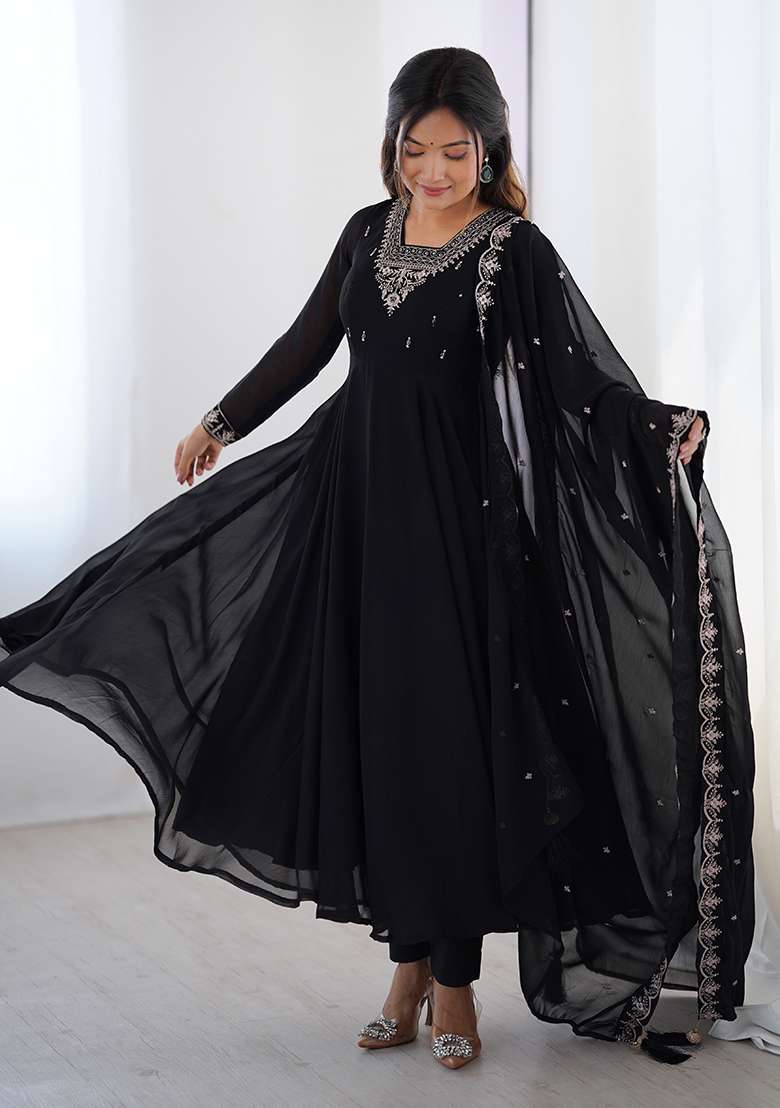 Black Sequins Georgette Kurta Set - Indya