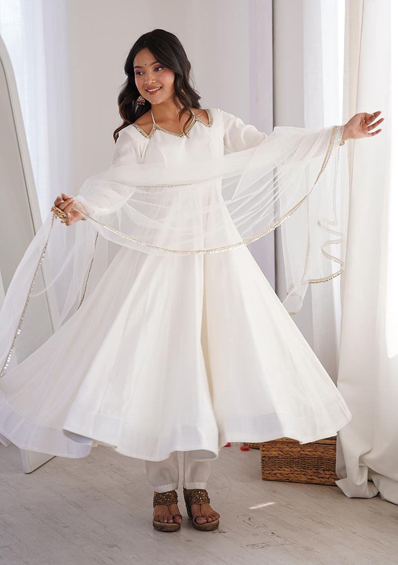 indo western engagement dress Unique Indowestern Dress for Engagement