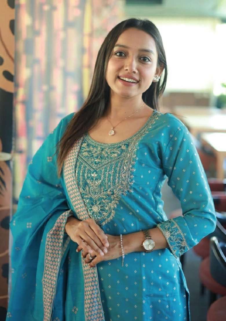 Sky Blue Embroidered Chanderi Straight Kurta Set - Indya