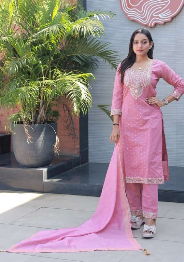 Baby Pink Jacquard Chanderi Straight Kurta Set - Indya