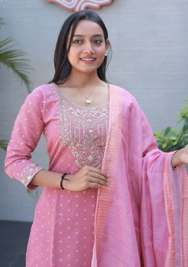 Baby Pink Jacquard Chanderi Straight Kurta Set - Indya