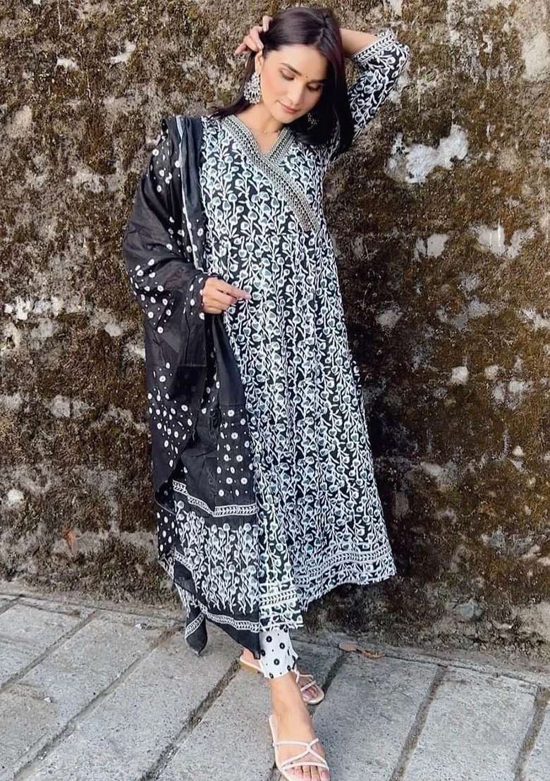 Black Printed Cotton Straight Kurta Set - Indya