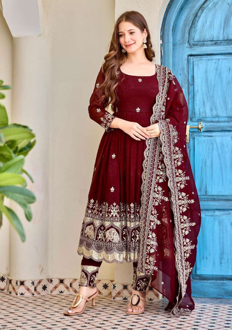 Red Embroidery Silk Blend Salwar Kameez - Indya