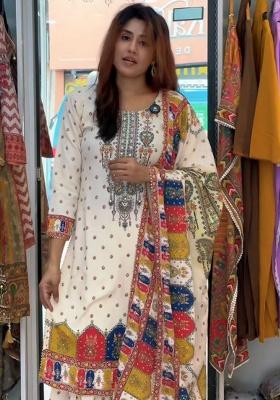 White Embroidery Muslin Salwar Kameez