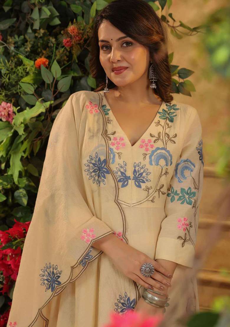 White Embroidery Viscose Kurta Set - Indya