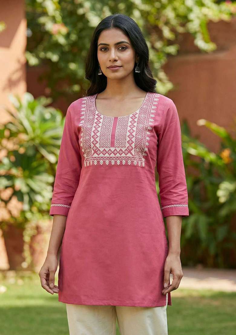 Pink Embroidery Rayon Kurta Set - Indya