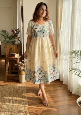 White Embroidery Cotton Kurta Set