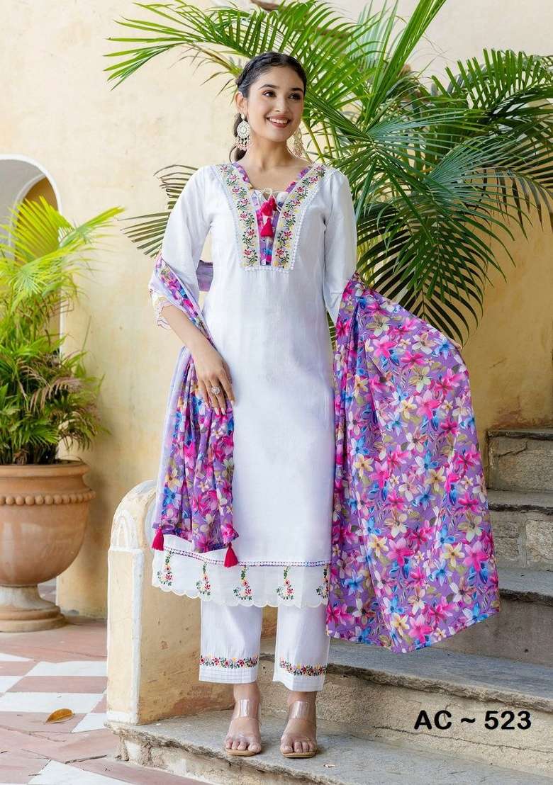 White Embroidery Silk Kurta Set - Indya