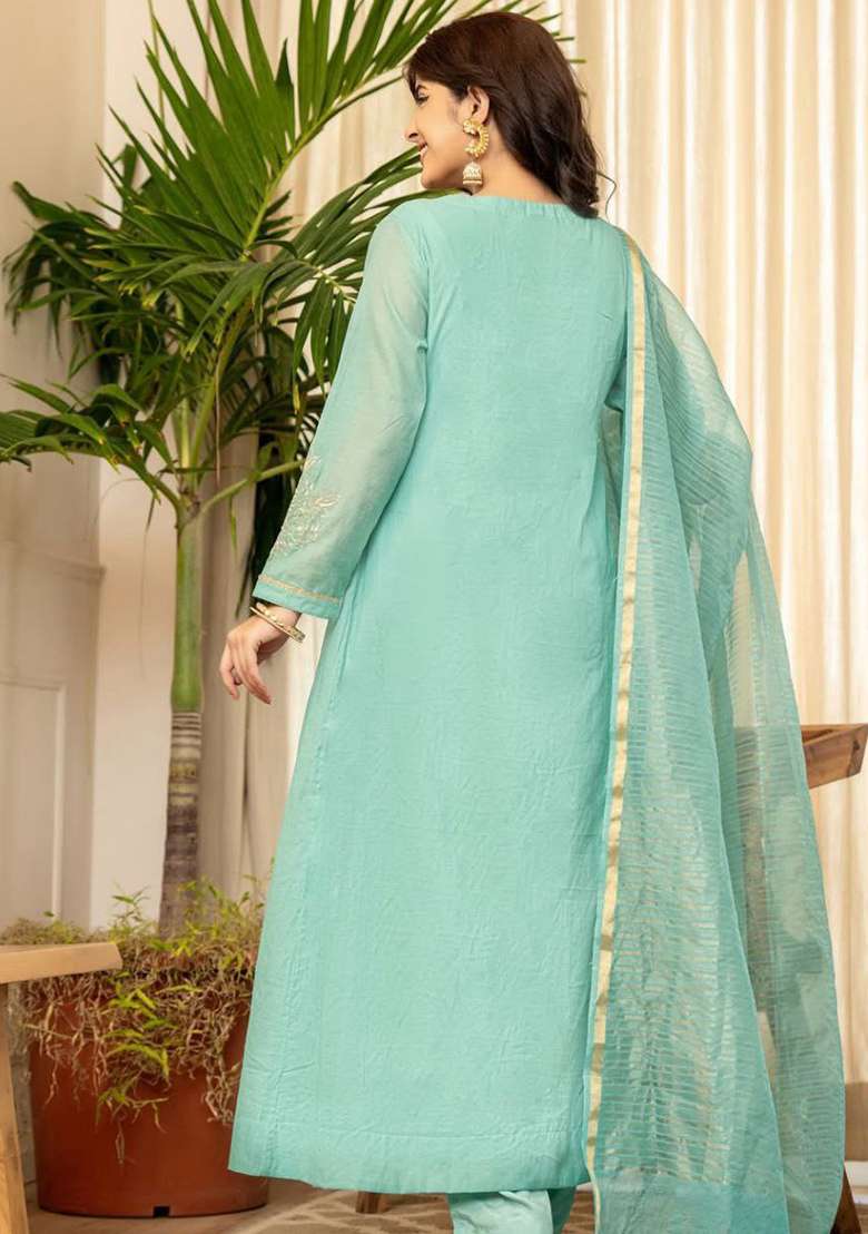 Blue Embroidery Chanderi Kurta Set - Indya