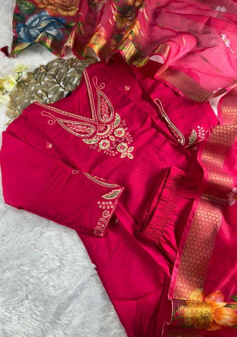 Pink Embroidery Silk Blend Kurta Set - Indya