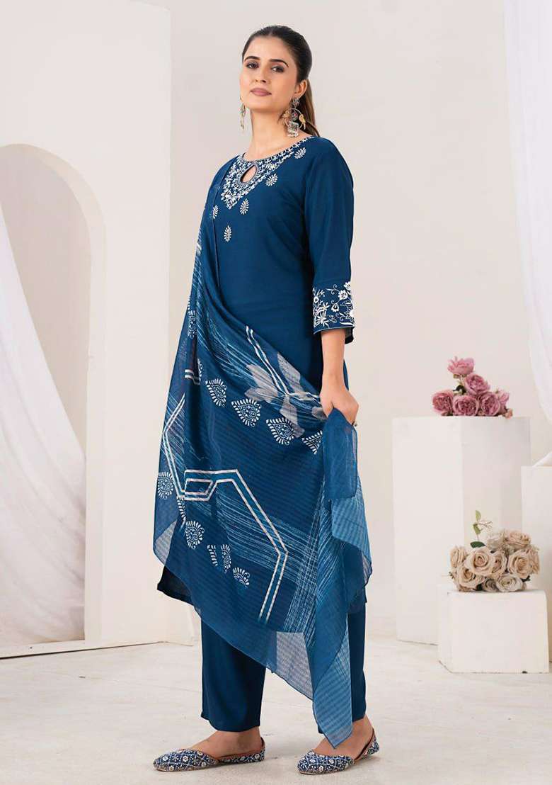 Blue Embroidery Rayon Kurta Set - Indya