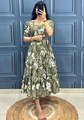 Green Embroidery Cotton Kurta Set