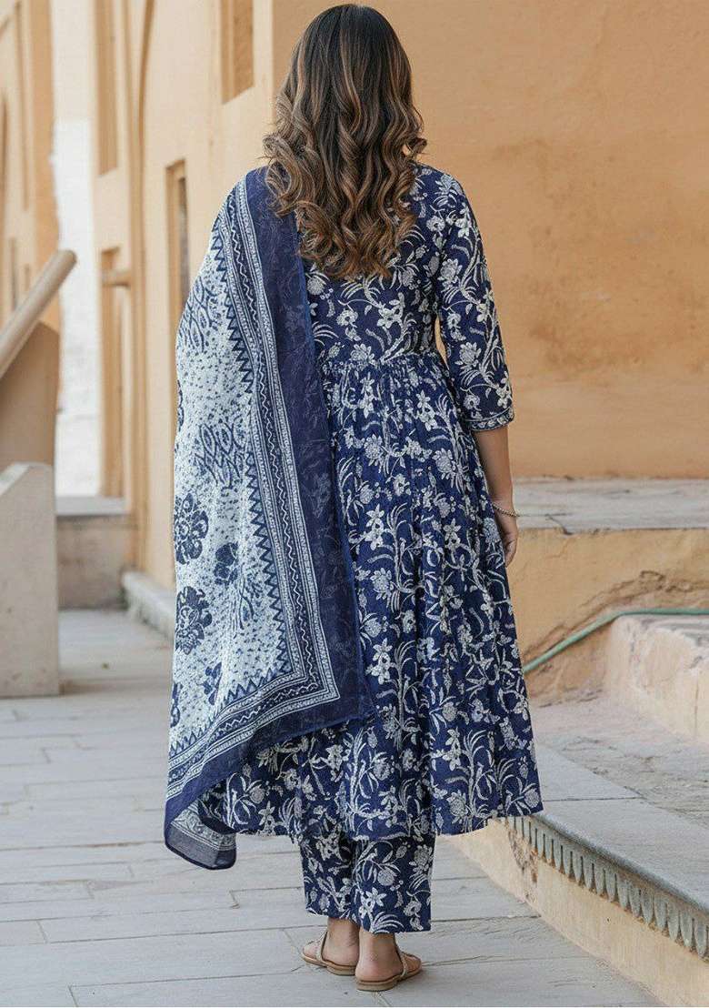Blue Embroidery Rayon Kurta Set - Indya