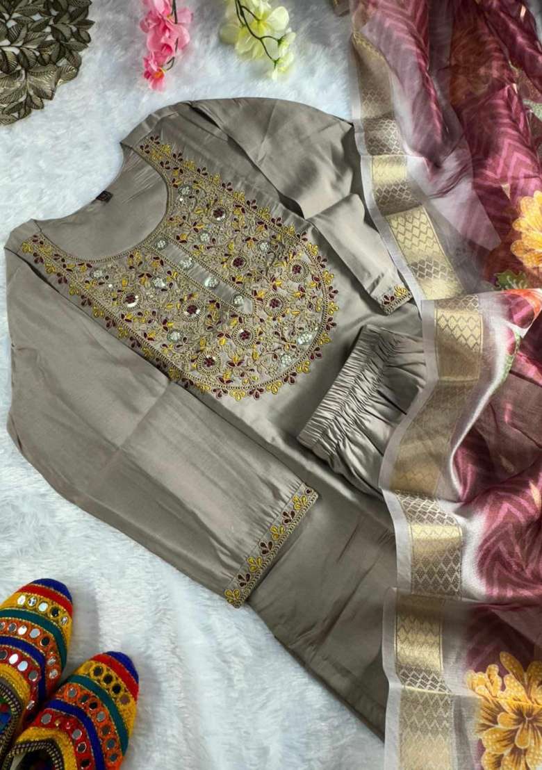 Grey Embroidery Silk Blend Kurta Set - Indya
