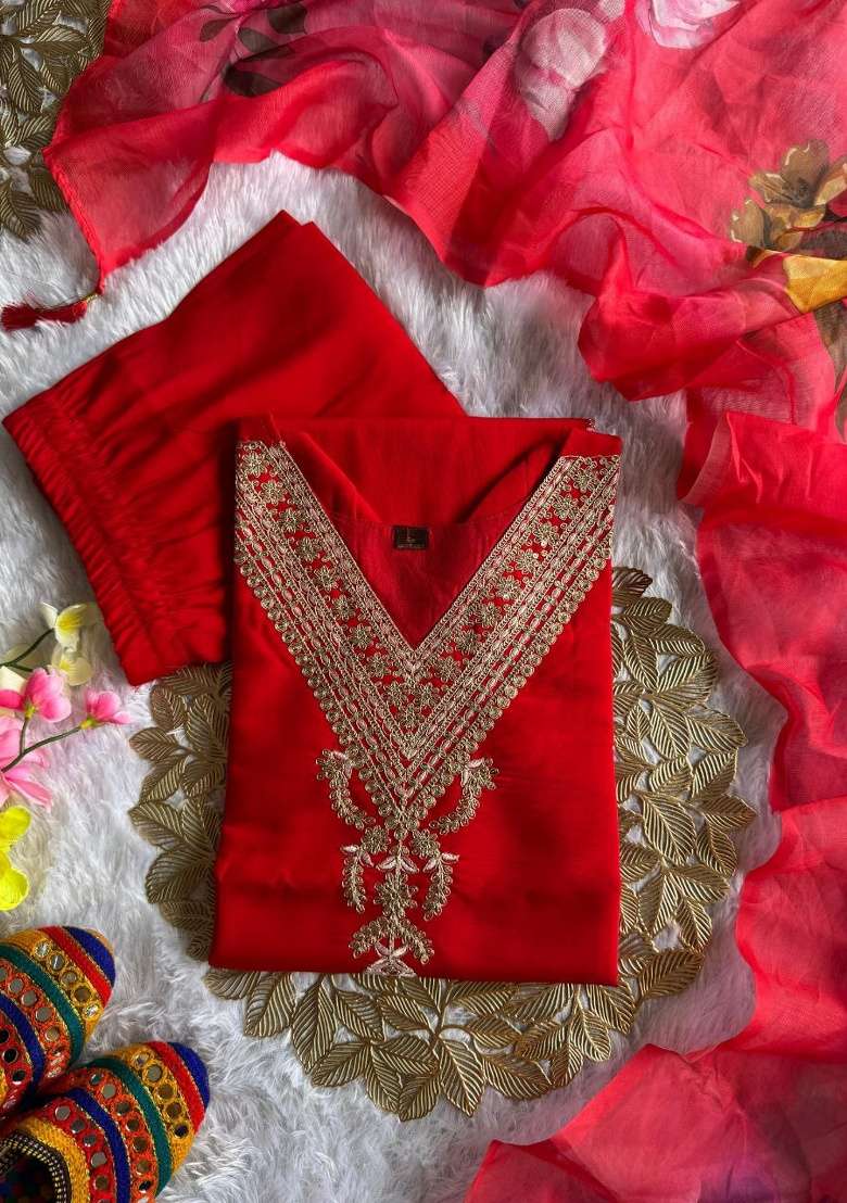 Red Embroidery Silk Blend Kurta Set - Indya