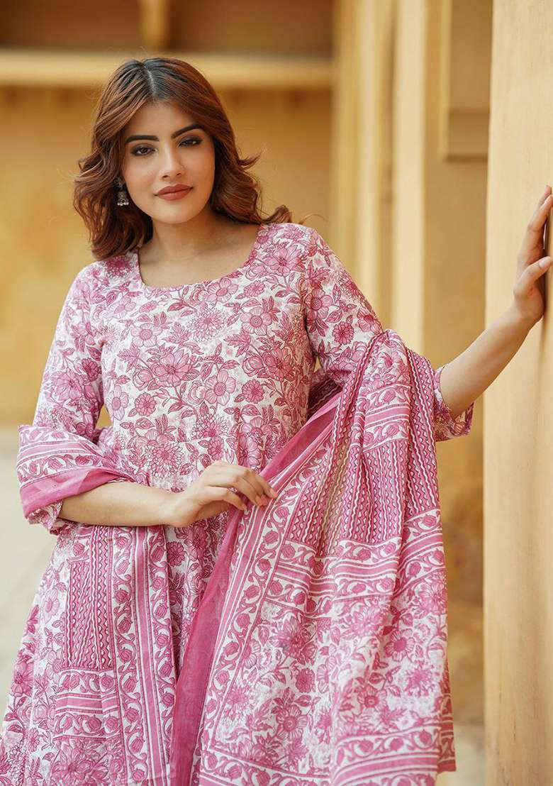 Pink Embroidery Rayon Kurta Set - Indya