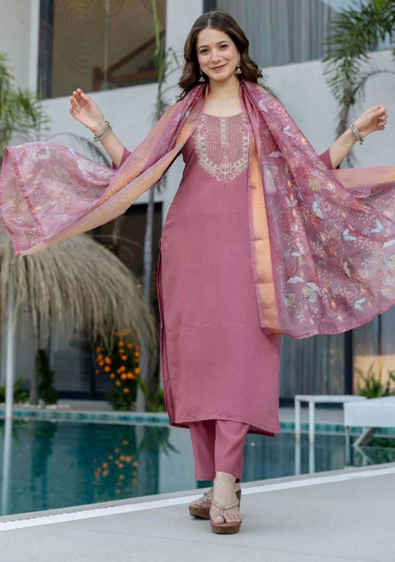 Pink Embroidery Viscose Kurta Set - Indya