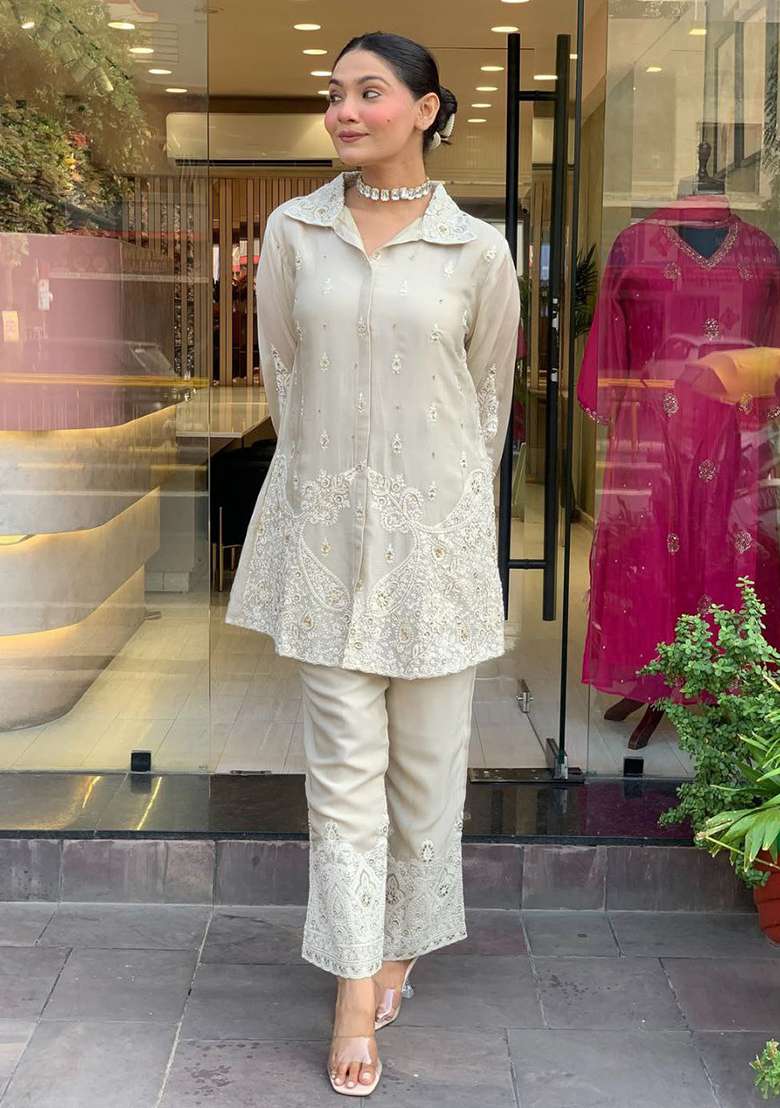 White Embroidery Silk Blend Kurta Set - Indya