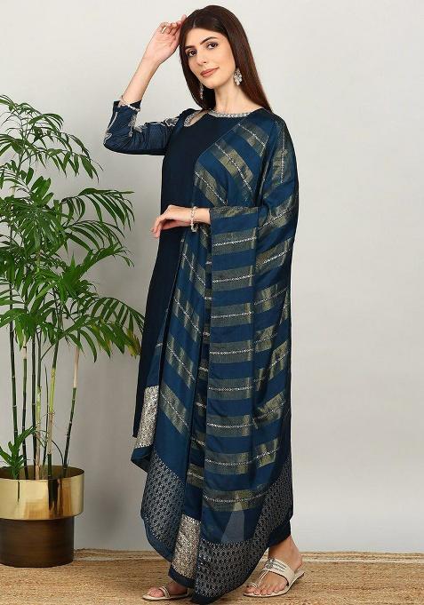 Blue Embroidery Vichitra Kurta Set