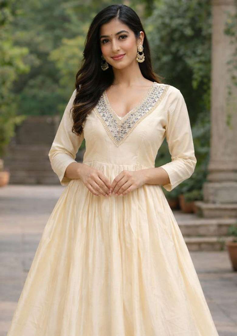 Beige Embroidery Silk Blend Kurta Set - Indya