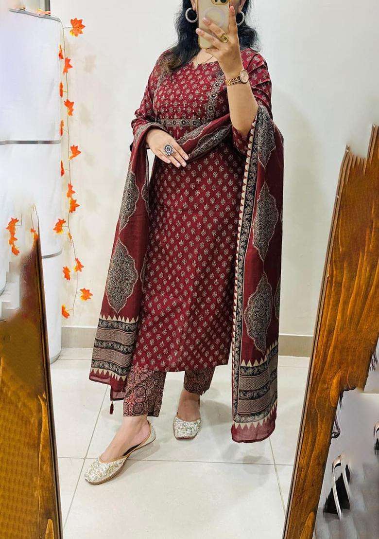 Red Printed Cotton Straight Kurta Set - Indya