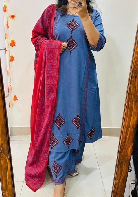 Blue Embroidered Cotton Straight Kurta Set