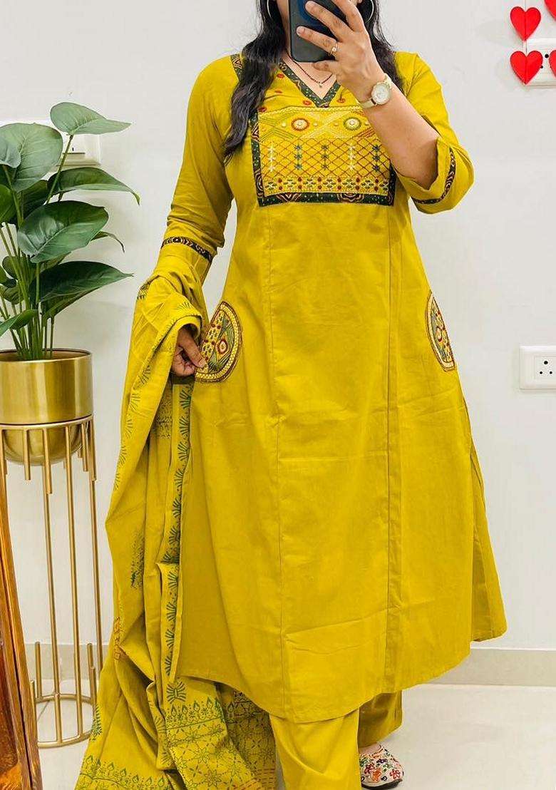 Dark Yellow Printed Cotton Straight Kurta Set - Indya