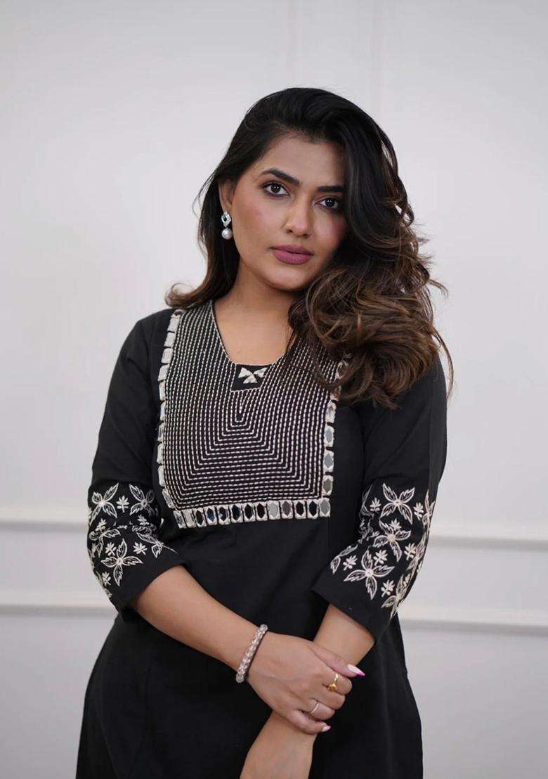 Black Embroidered Cotton Straight Kurta Set - Indya