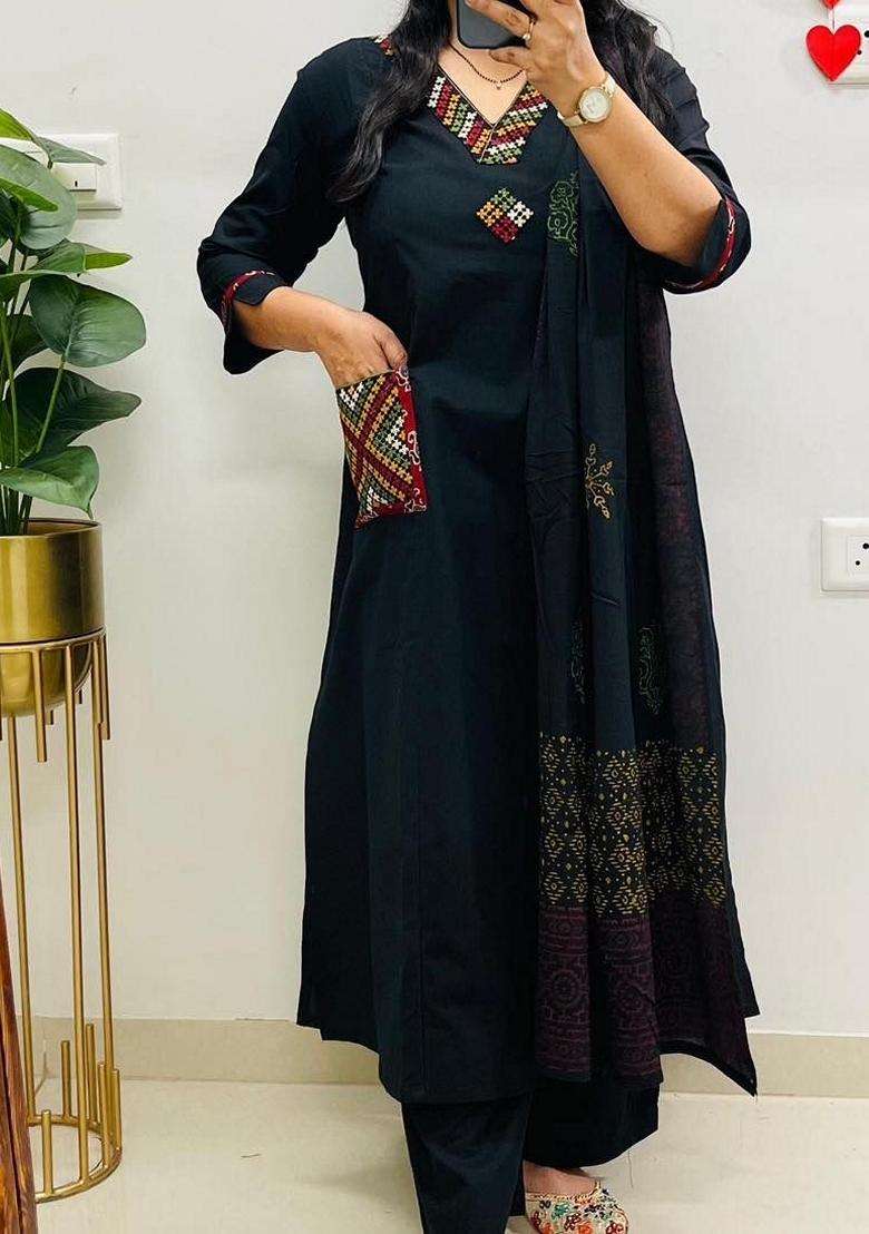 Black Embroidered Cotton Straight Kurta Set - Indya