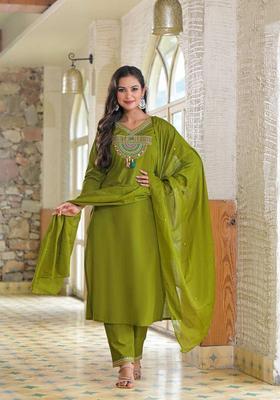 Green Embroidered Cotton Straight Kurta Set
